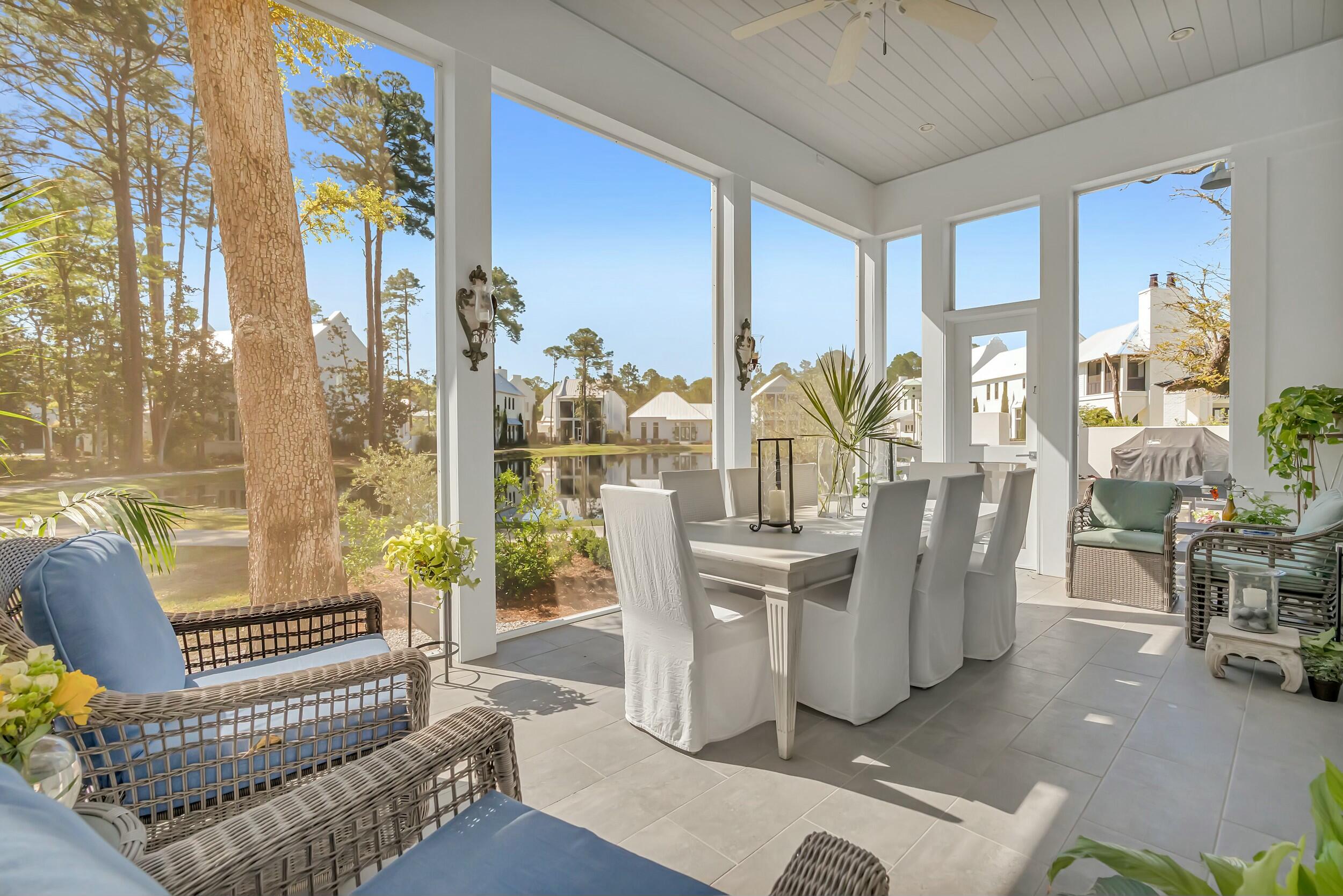 CHURCHILL OAKS - Residential