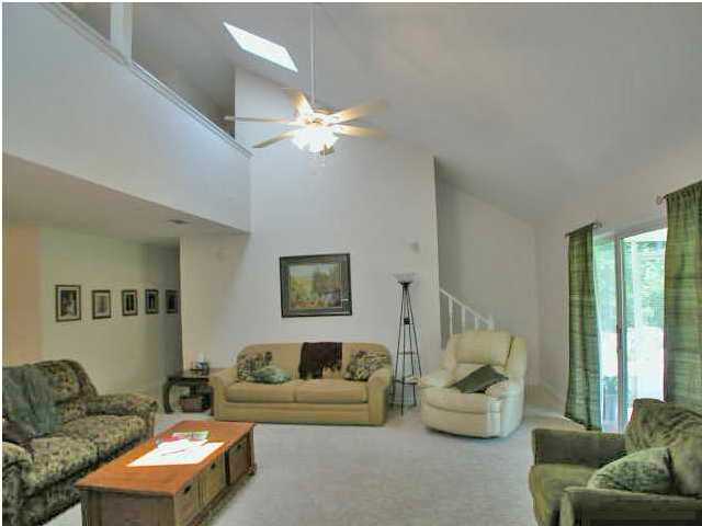 MARINERS COVE - Residential Lease