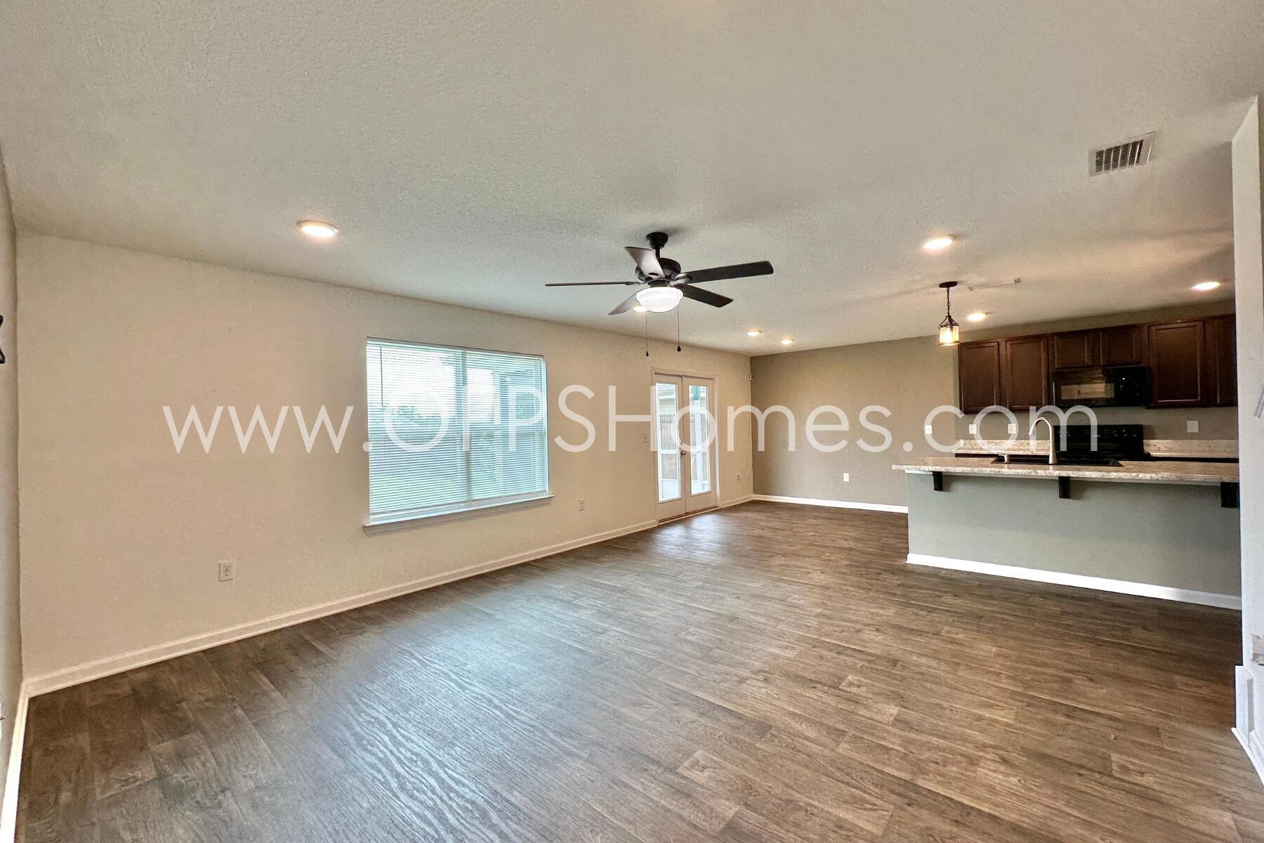 Fanning Bayou Phase 5 - Residential Lease