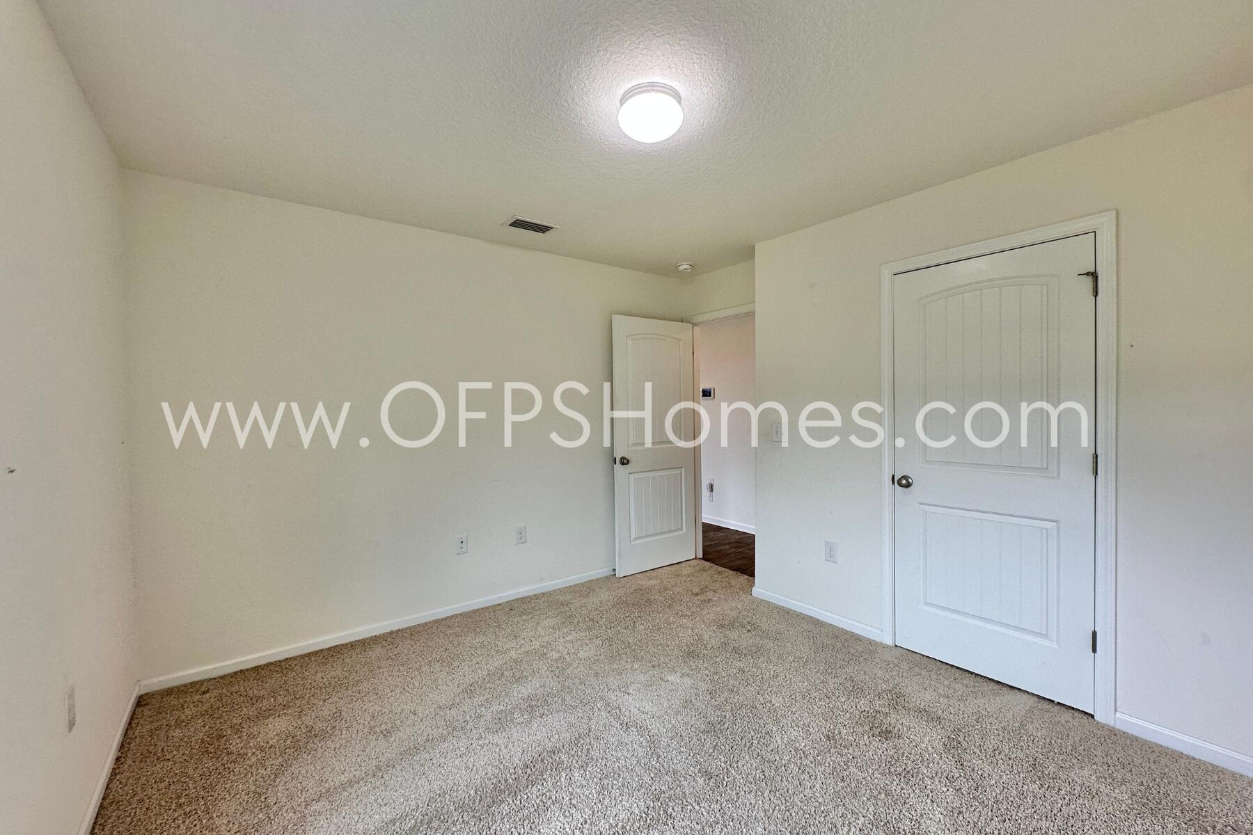 Fanning Bayou Phase 5 - Residential Lease