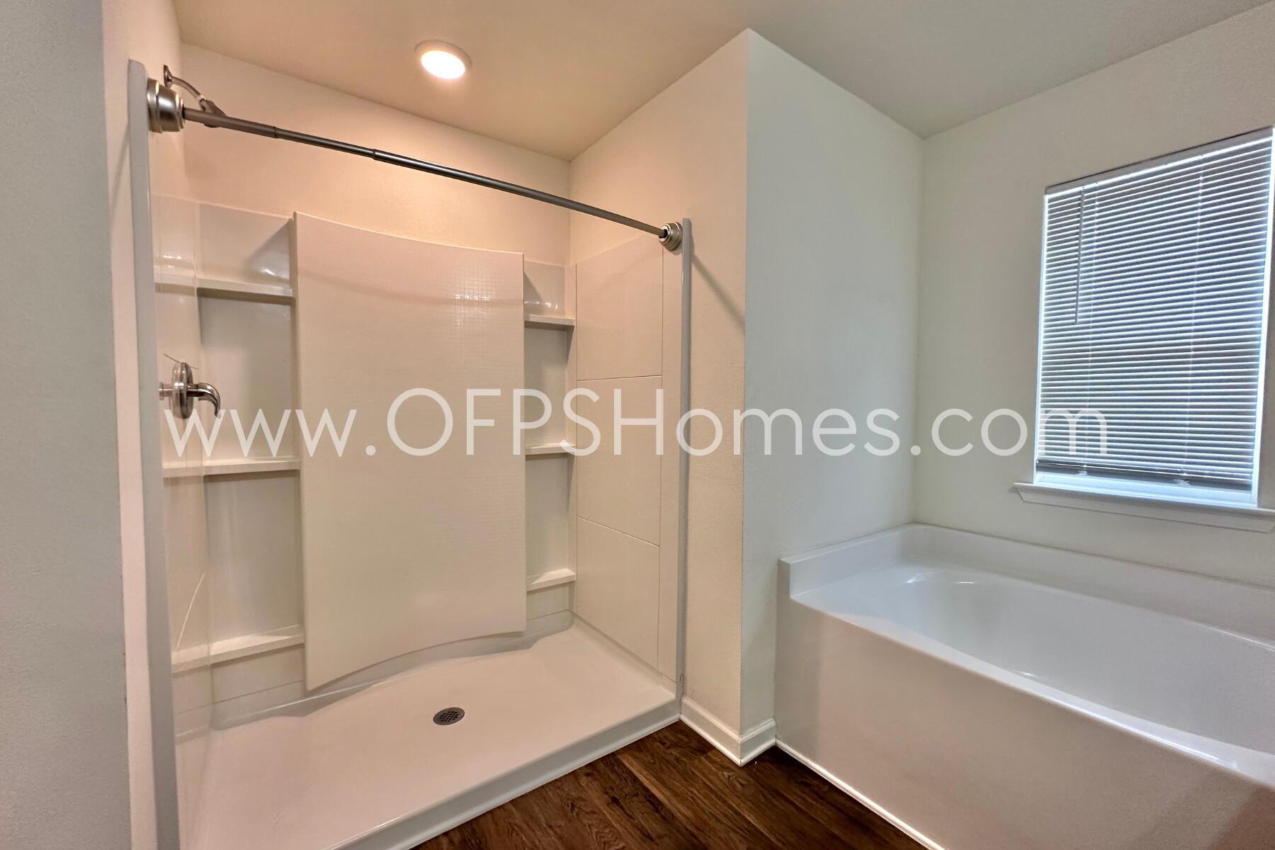 Fanning Bayou Phase 5 - Residential Lease