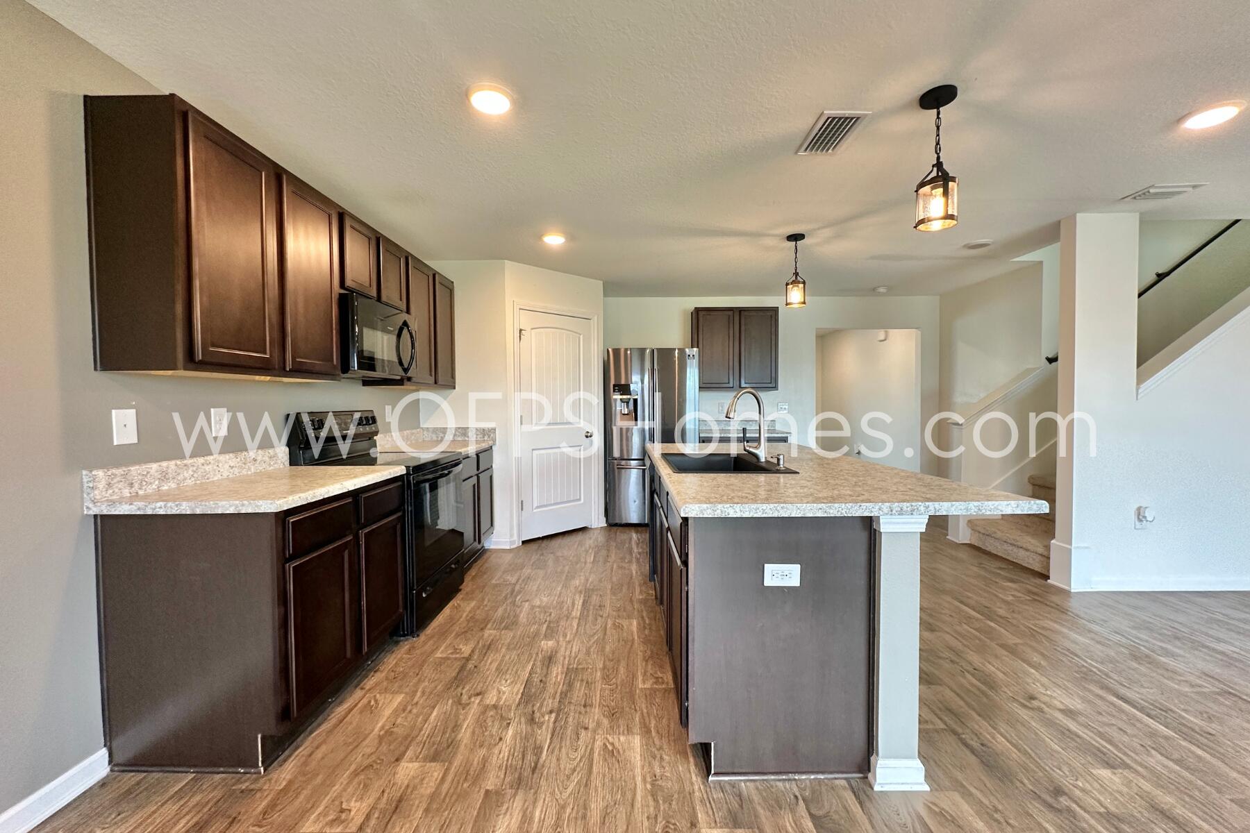 Fanning Bayou Phase 5 - Residential Lease