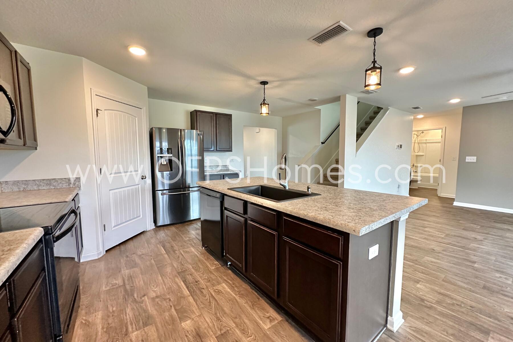 Fanning Bayou Phase 5 - Residential Lease