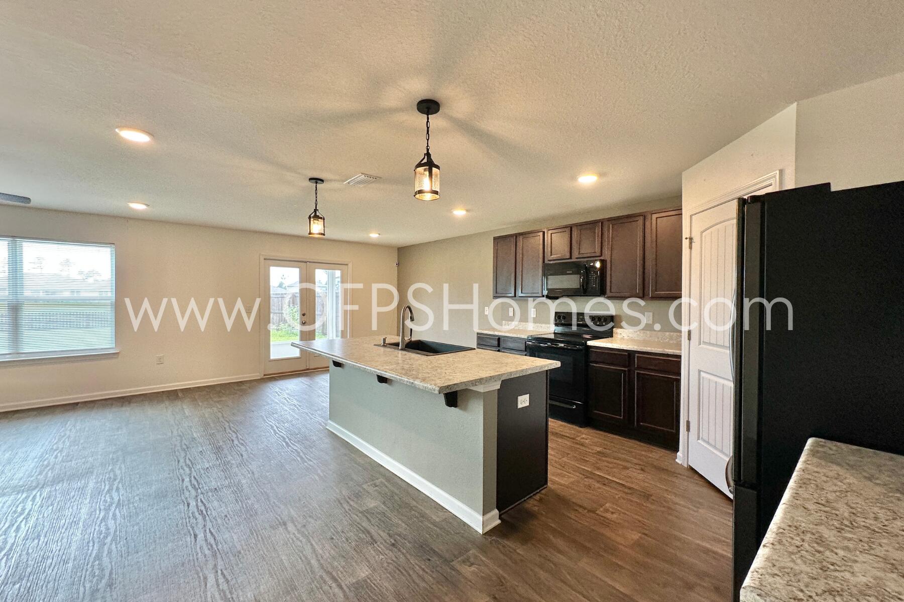 Fanning Bayou Phase 5 - Residential Lease