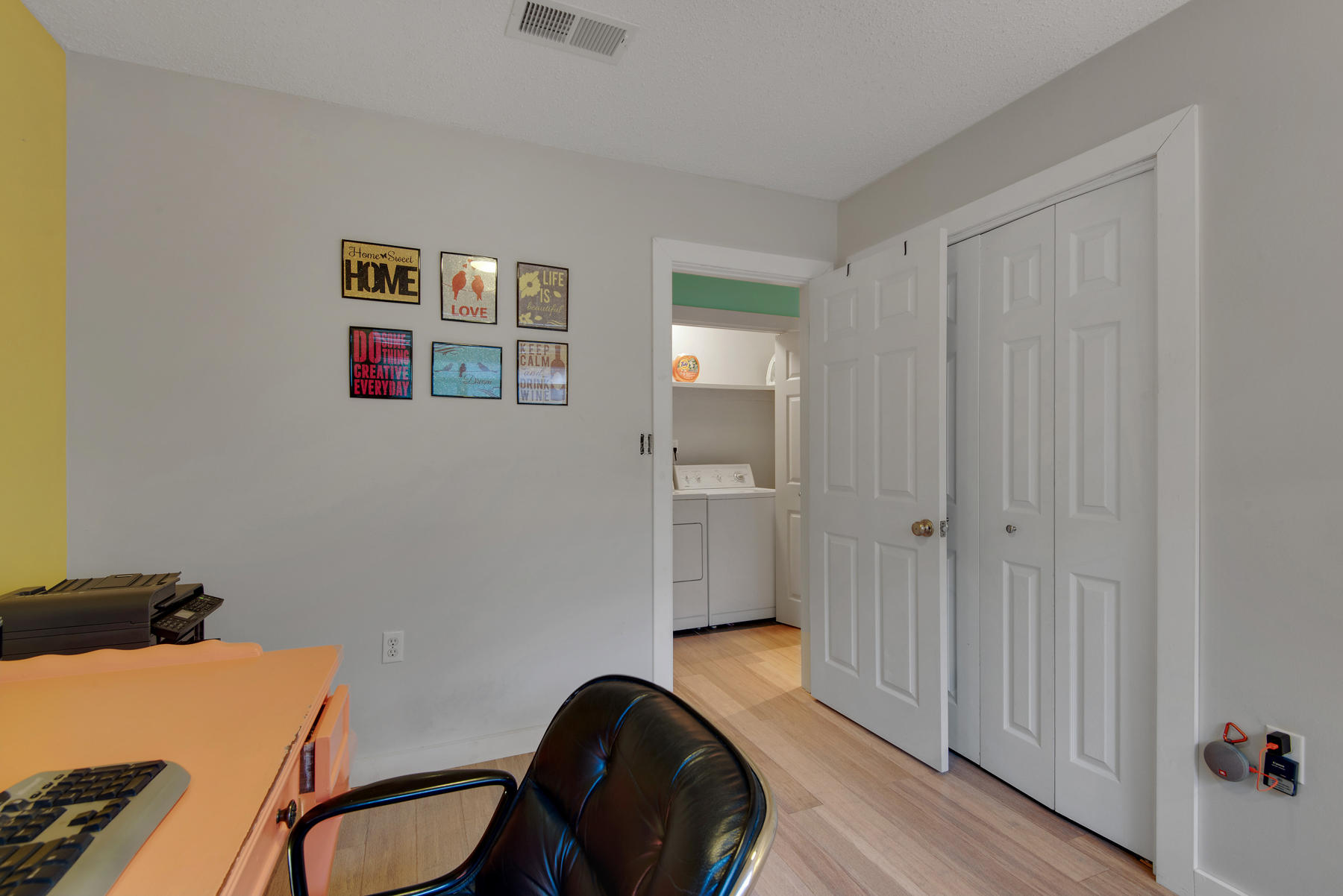 PALM ESTATES UNIT 1 - Residential