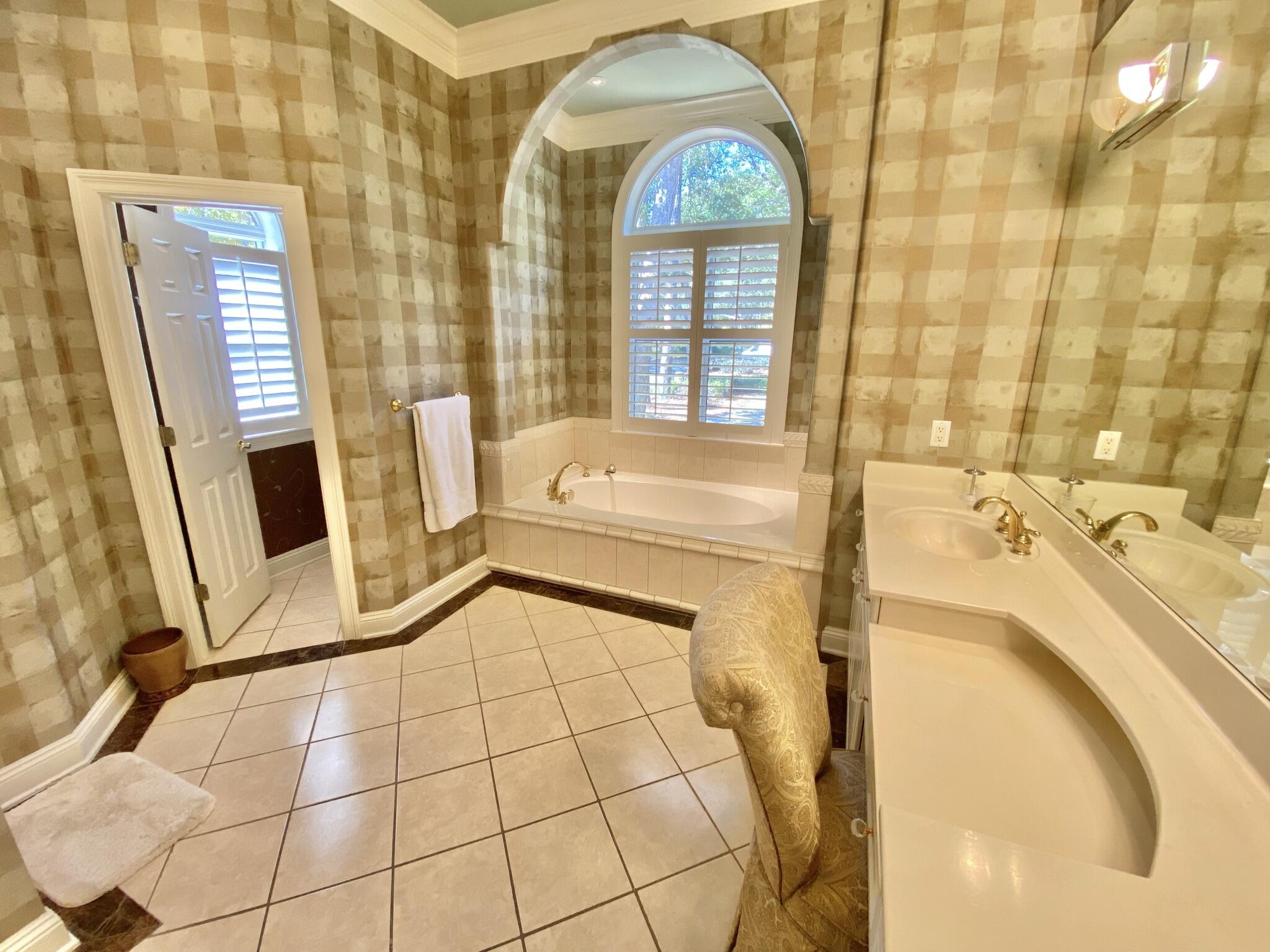 BURNT PINE-Pine Valley - Residential