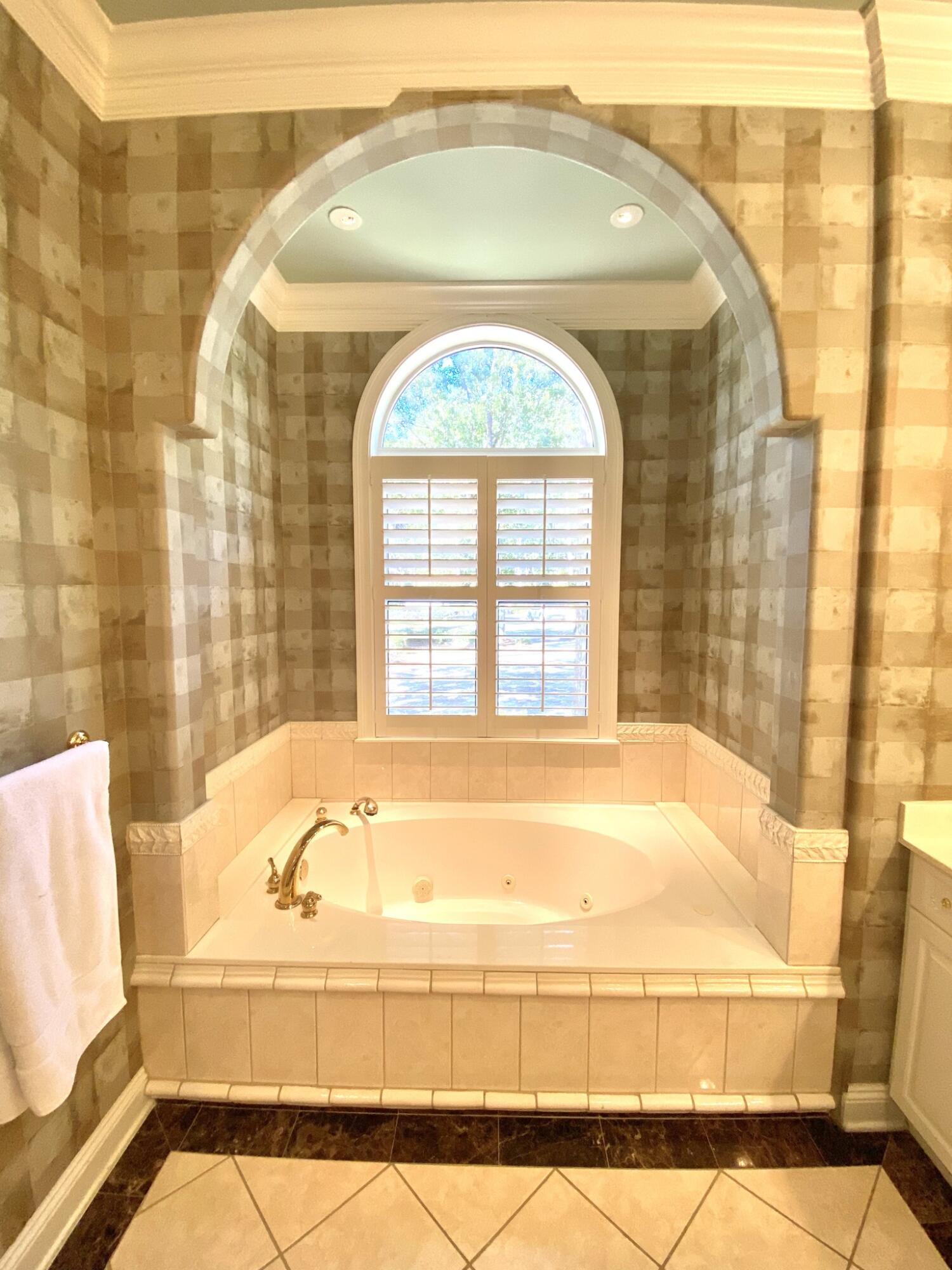 BURNT PINE-Pine Valley - Residential