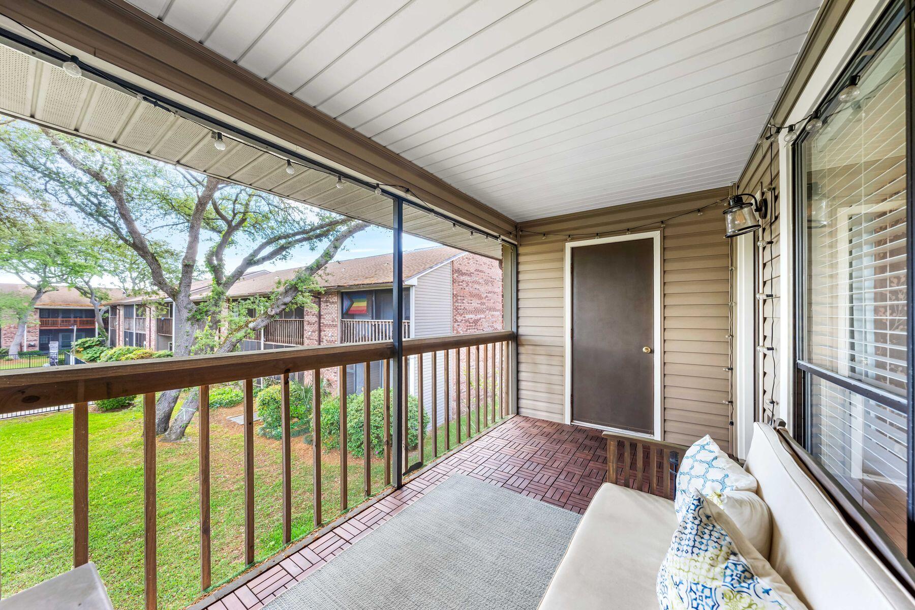 GARDEN VILLAS PH 1 - Residential