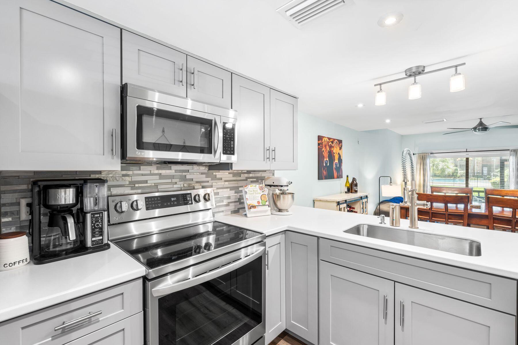 229 Carmel Drive 4