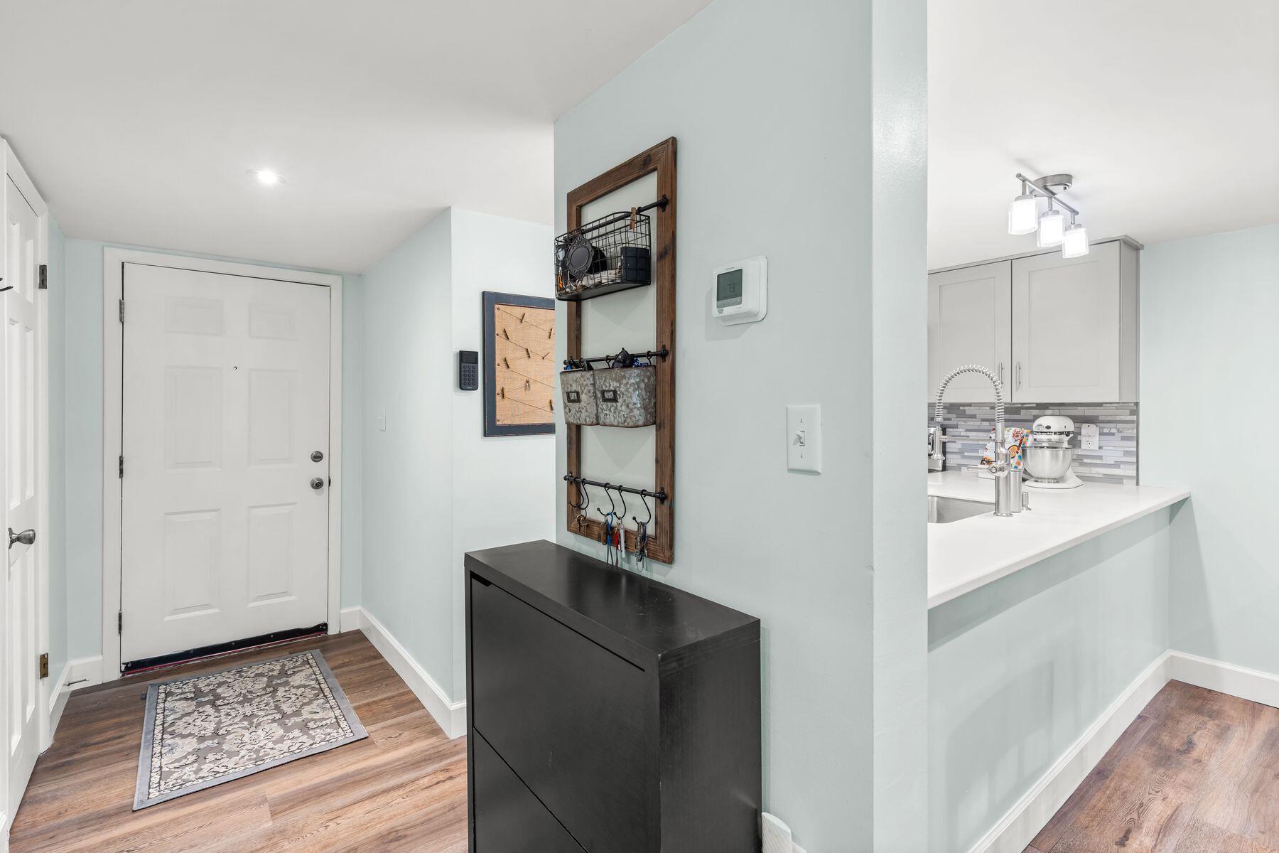 GARDEN VILLAS PH 1 - Residential