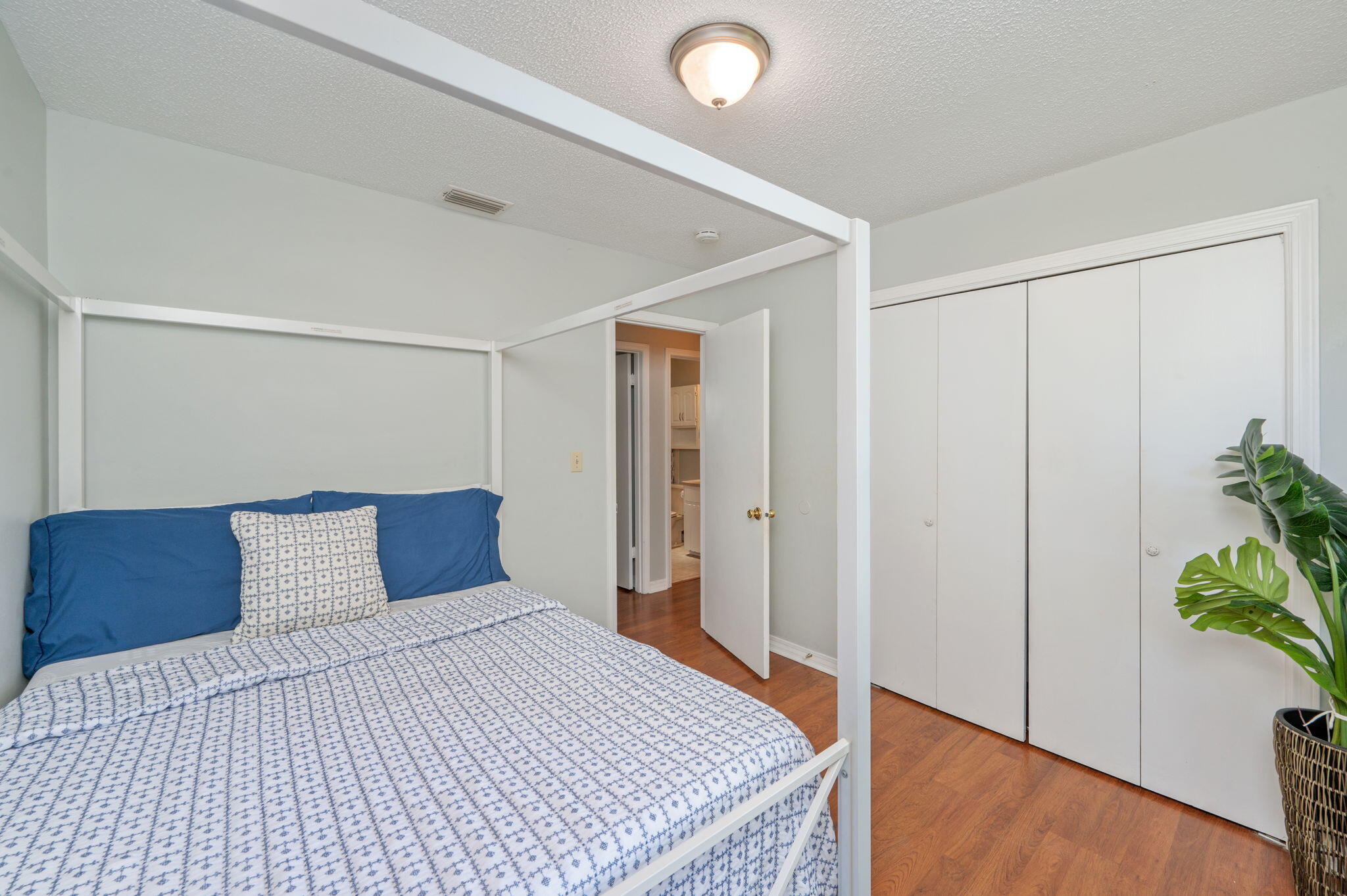 BLUE PINE VILLAGE AMENDED - Residential