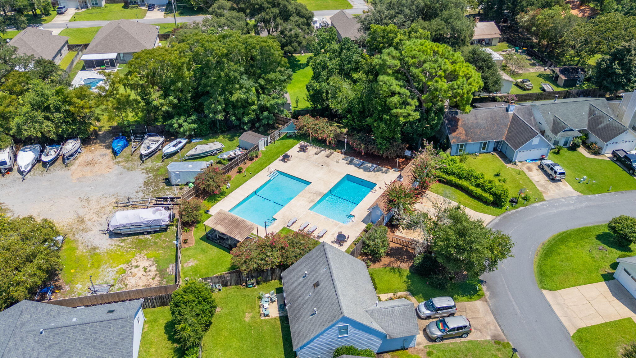 BLUE PINE VILLAGE AMENDED - Residential