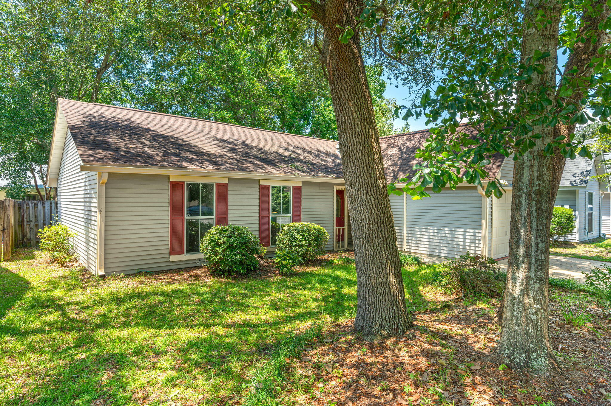 BLUE PINE VILLAGE AMENDED - Residential