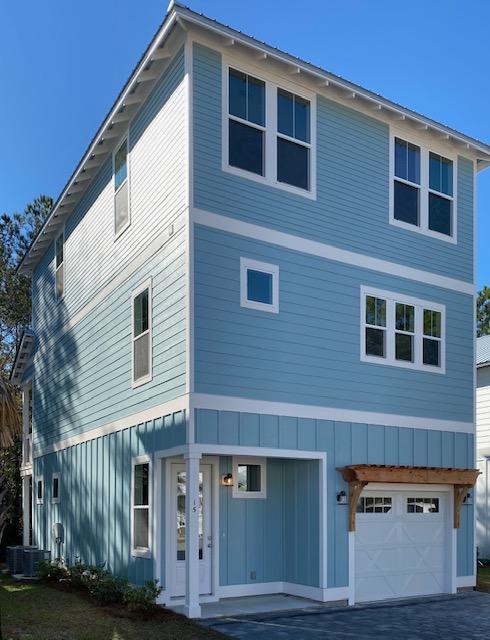 LIGHTHOUSE POINTE - Residential