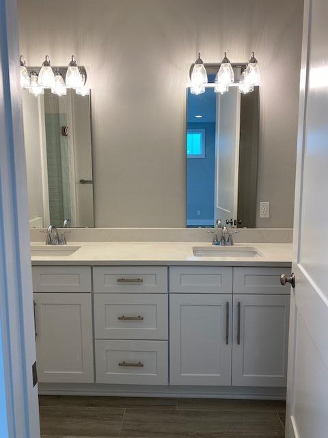 LIGHTHOUSE POINTE - Residential