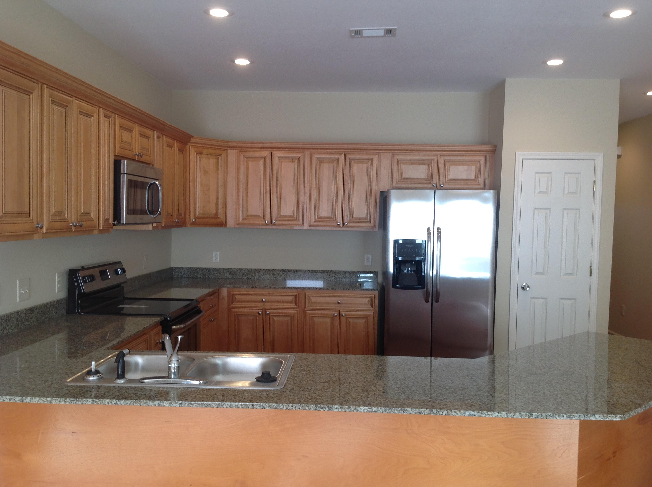 ARBOR LAKE - Residential Lease