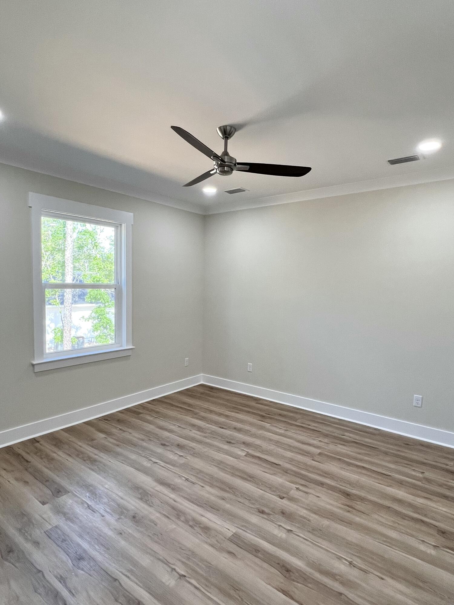 Deer Moss Creek - Residential