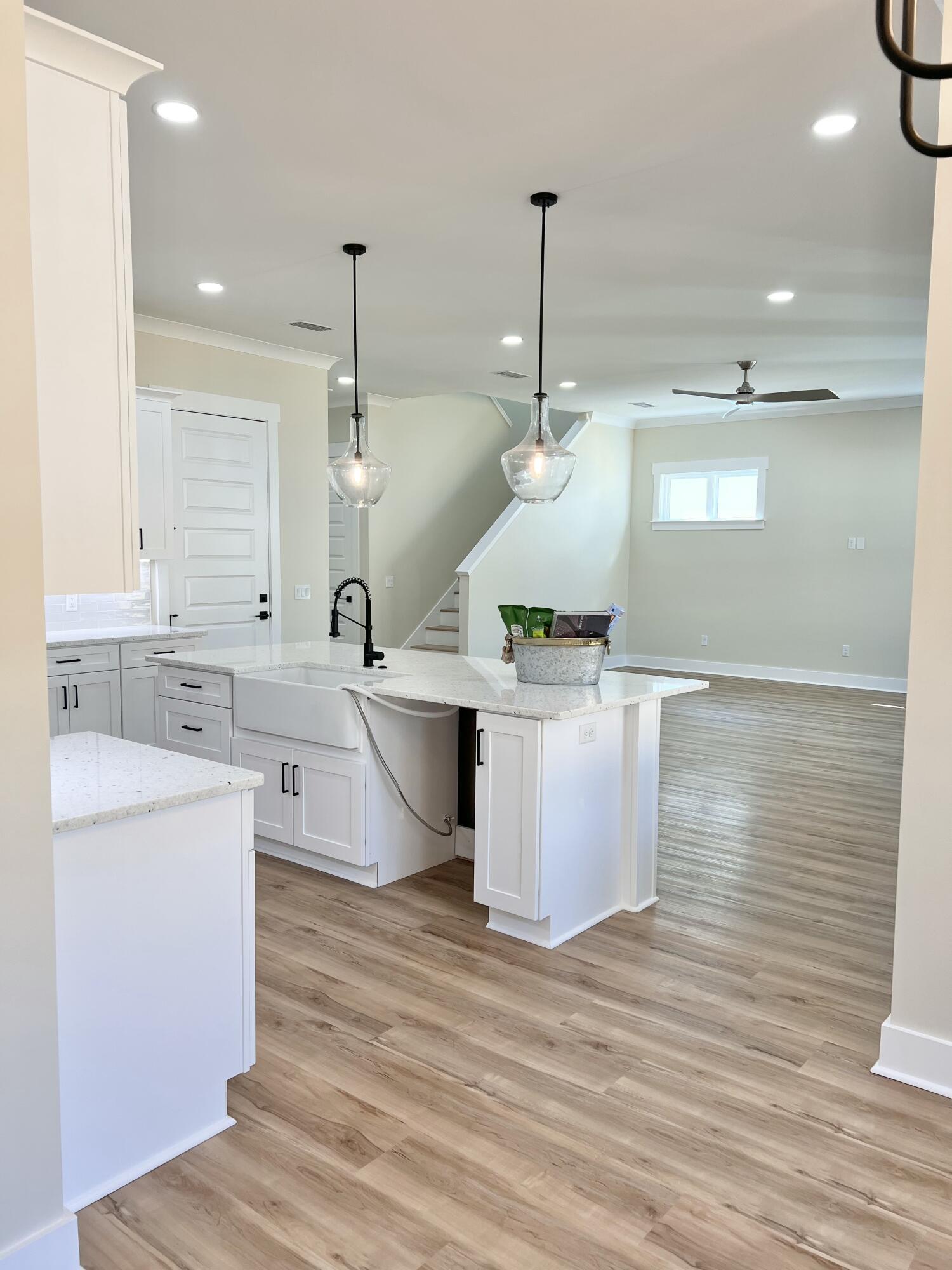 Deer Moss Creek - Residential