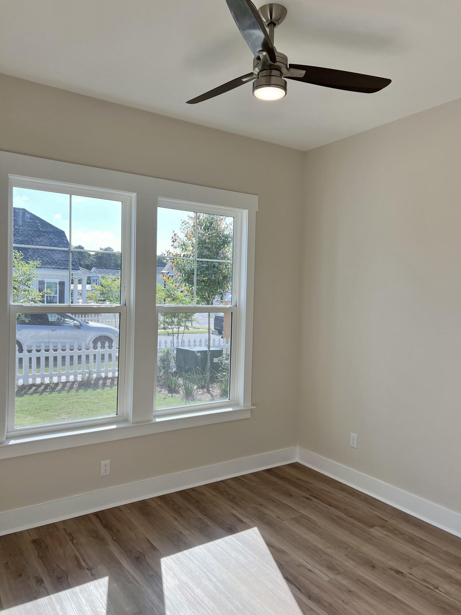Deer Moss Creek - Residential