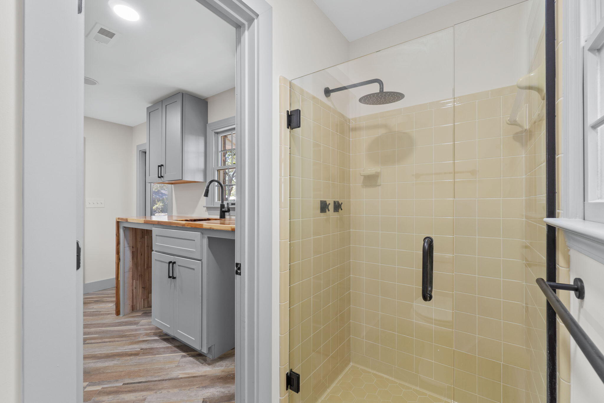 VALPARAISO SHORES - Residential