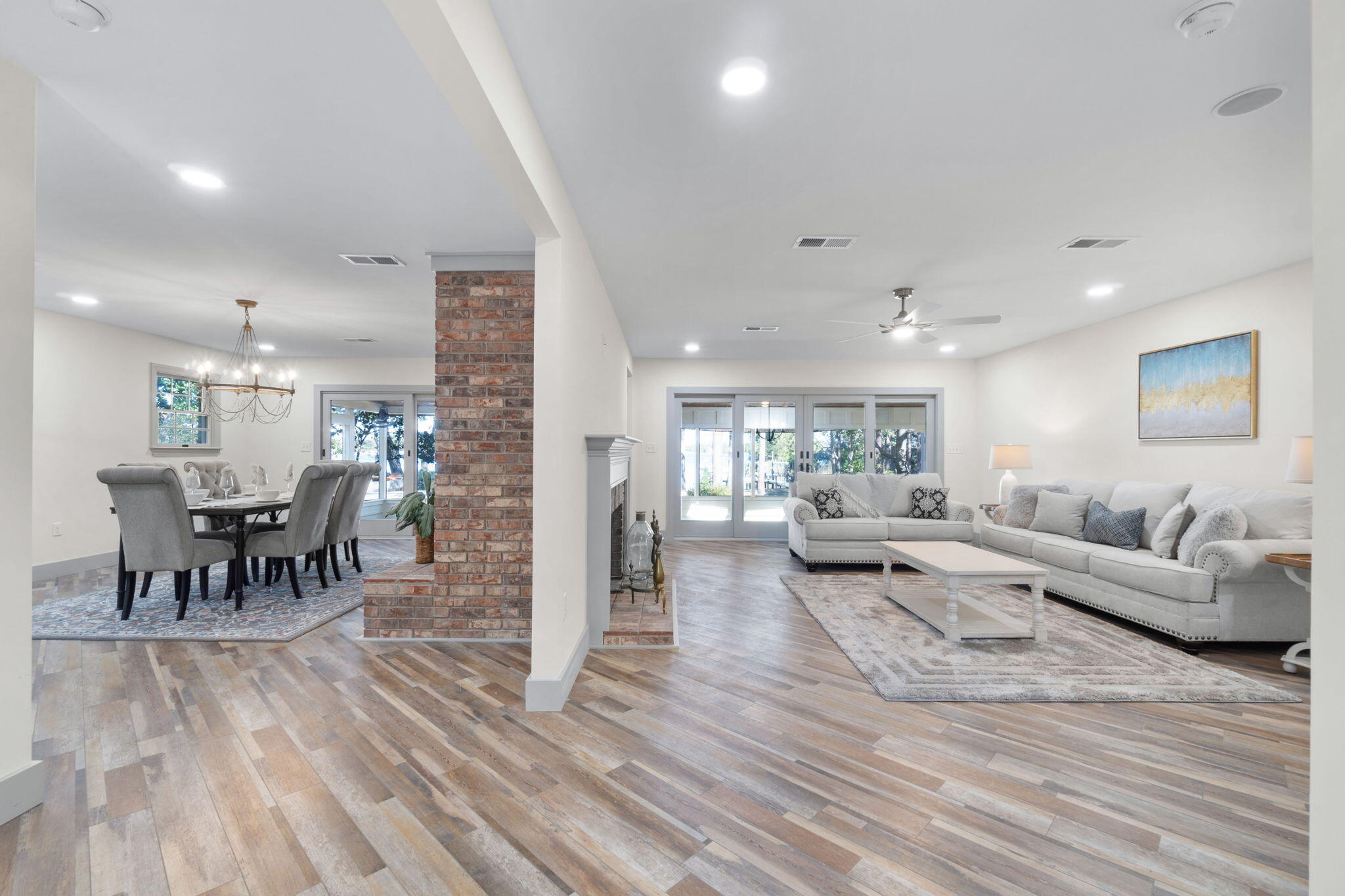 VALPARAISO SHORES - Residential