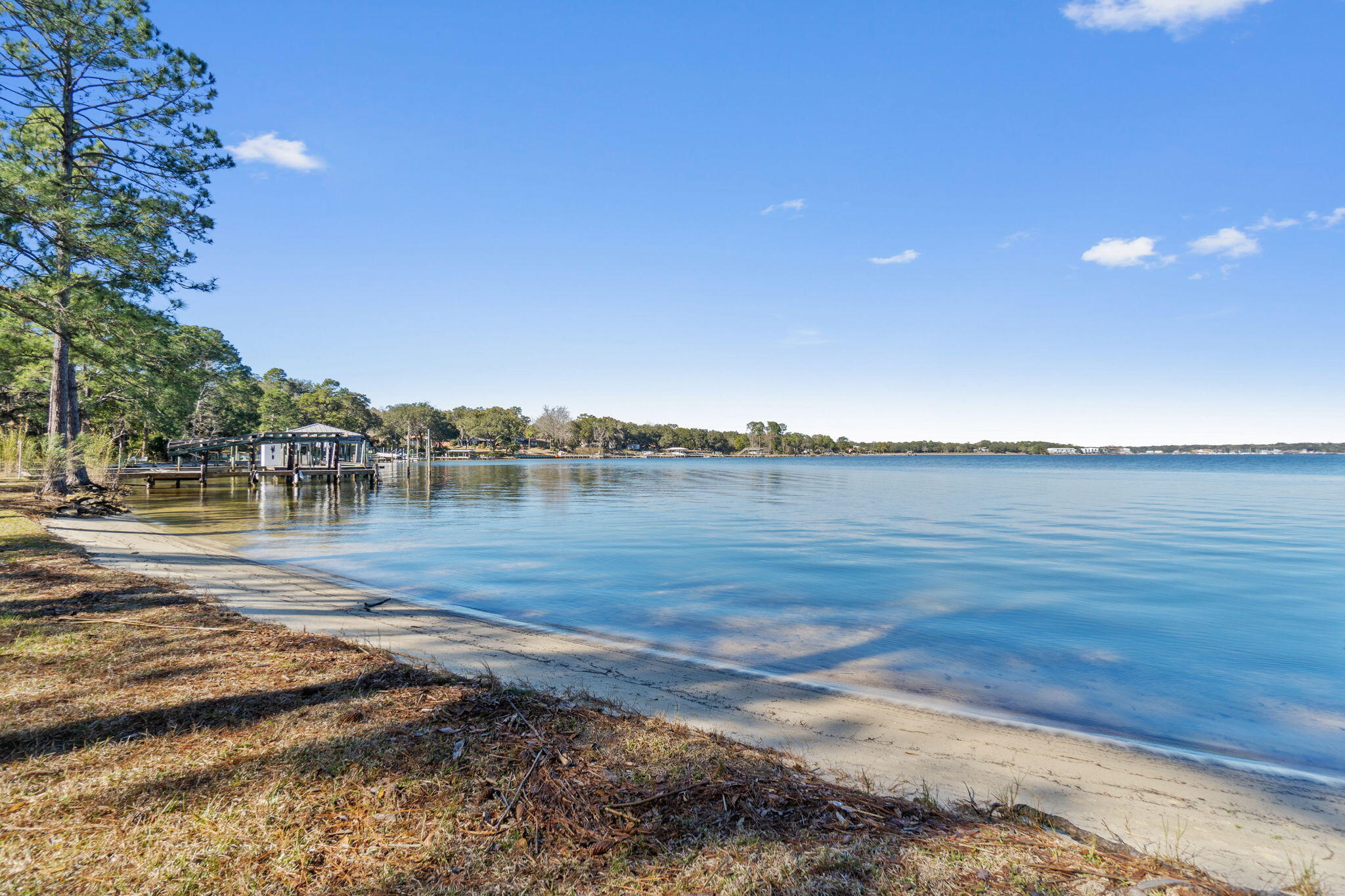 VALPARAISO SHORES - Residential