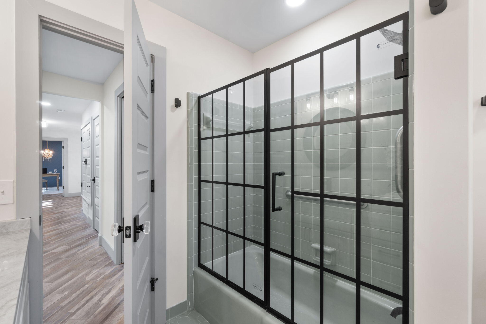 VALPARAISO SHORES - Residential