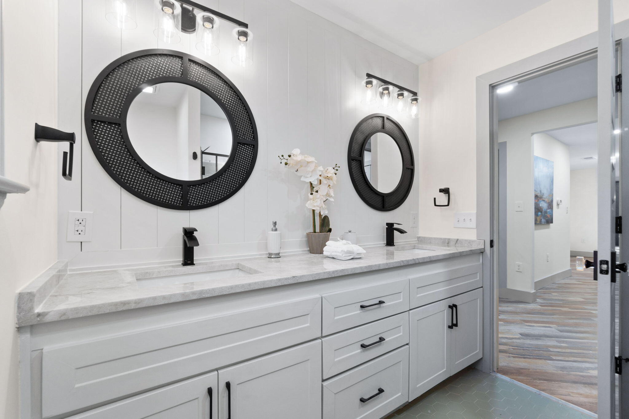 VALPARAISO SHORES - Residential