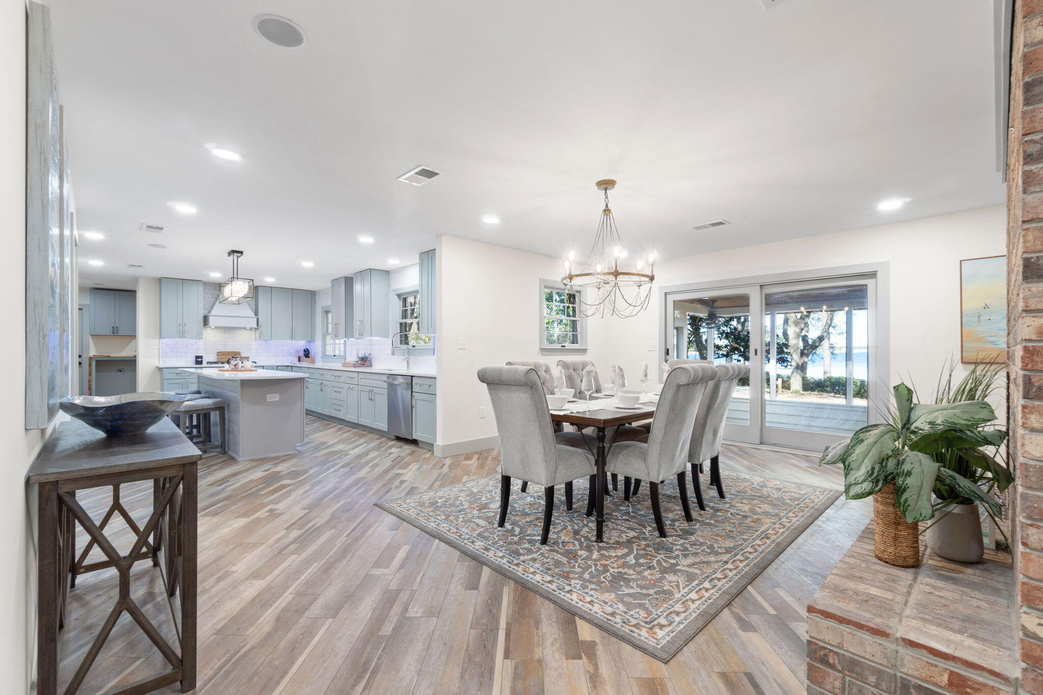 VALPARAISO SHORES - Residential