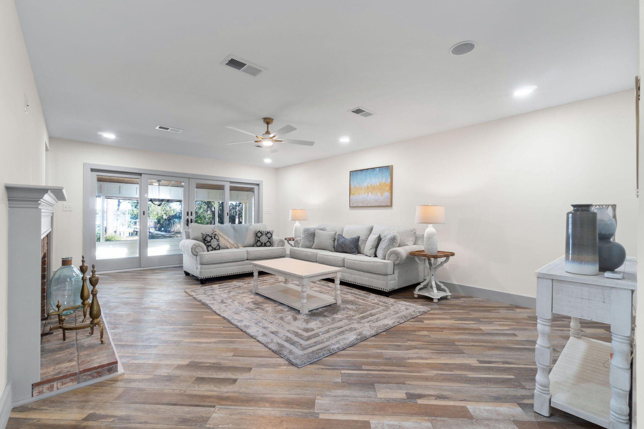 VALPARAISO SHORES - Residential