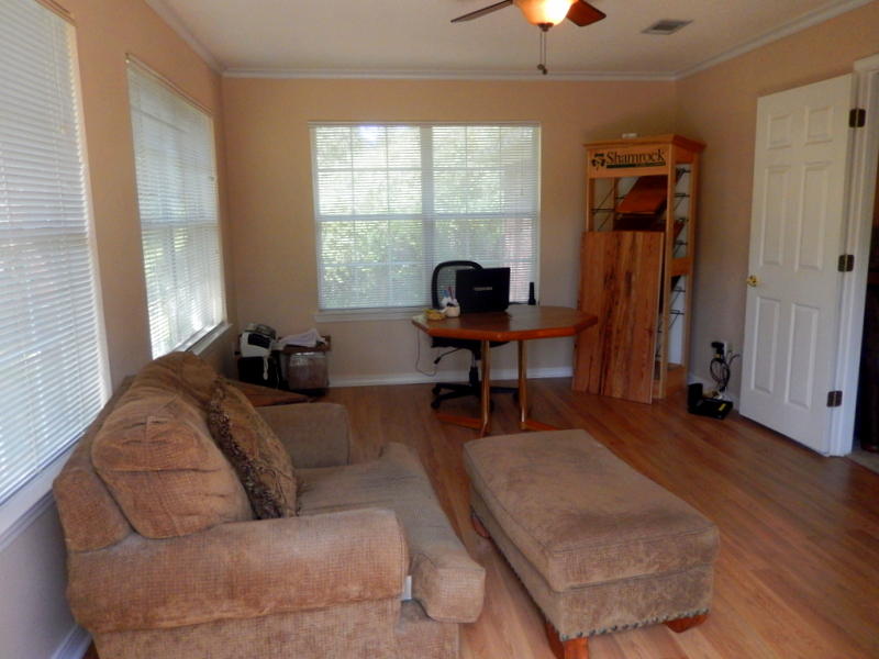 BISCAYNE POINTE - Residential