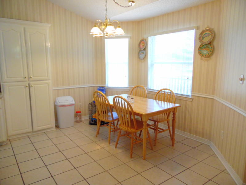 BISCAYNE POINTE - Residential