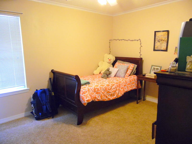 BISCAYNE POINTE - Residential