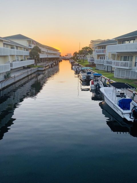 A home in Destin