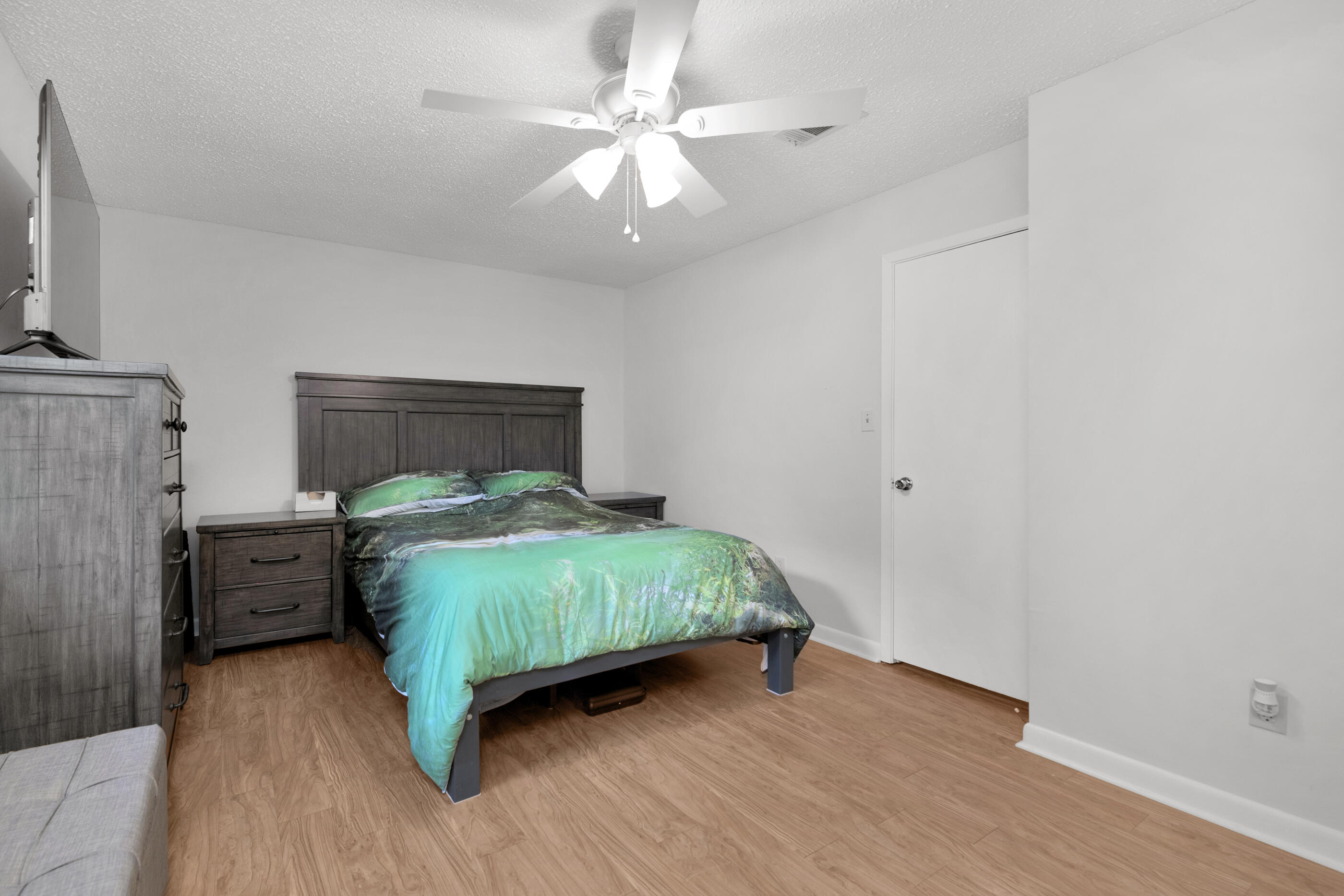 PALM ESTATES UNIT 6 - Residential