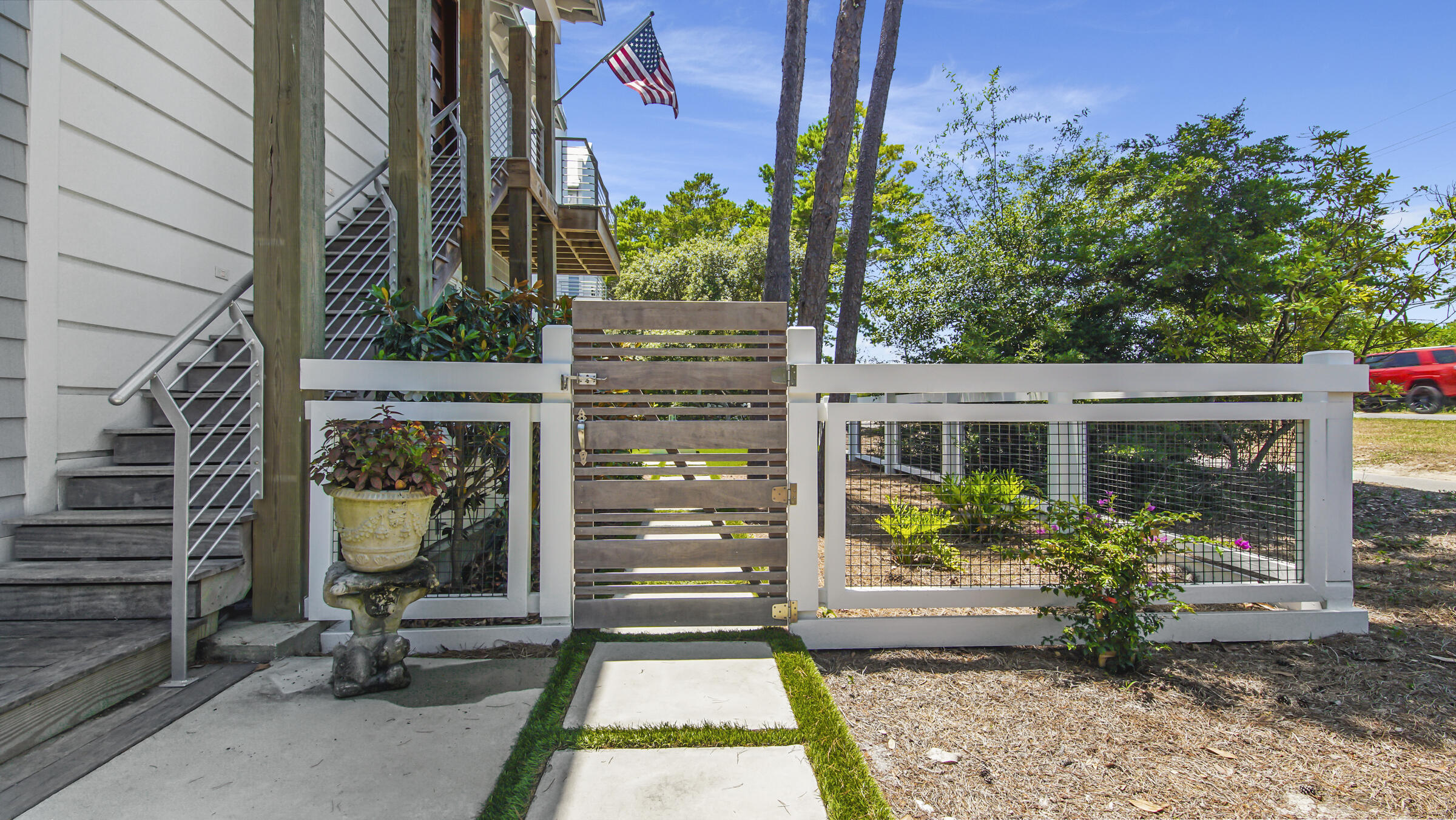 NO RECORDED SUBDIVISION - Residential