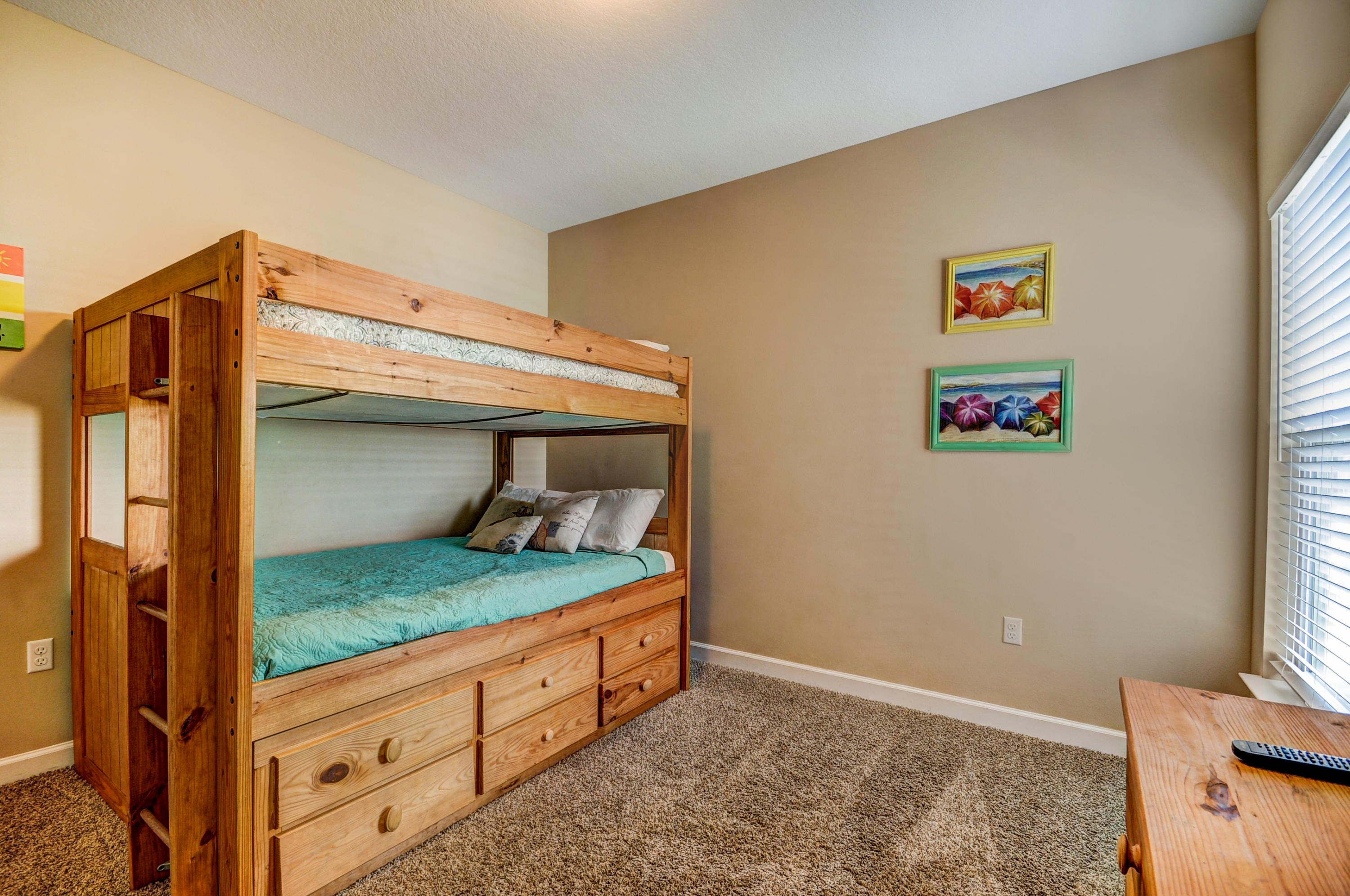 VILLAGES OF CRYSTAL BEACH - Residential