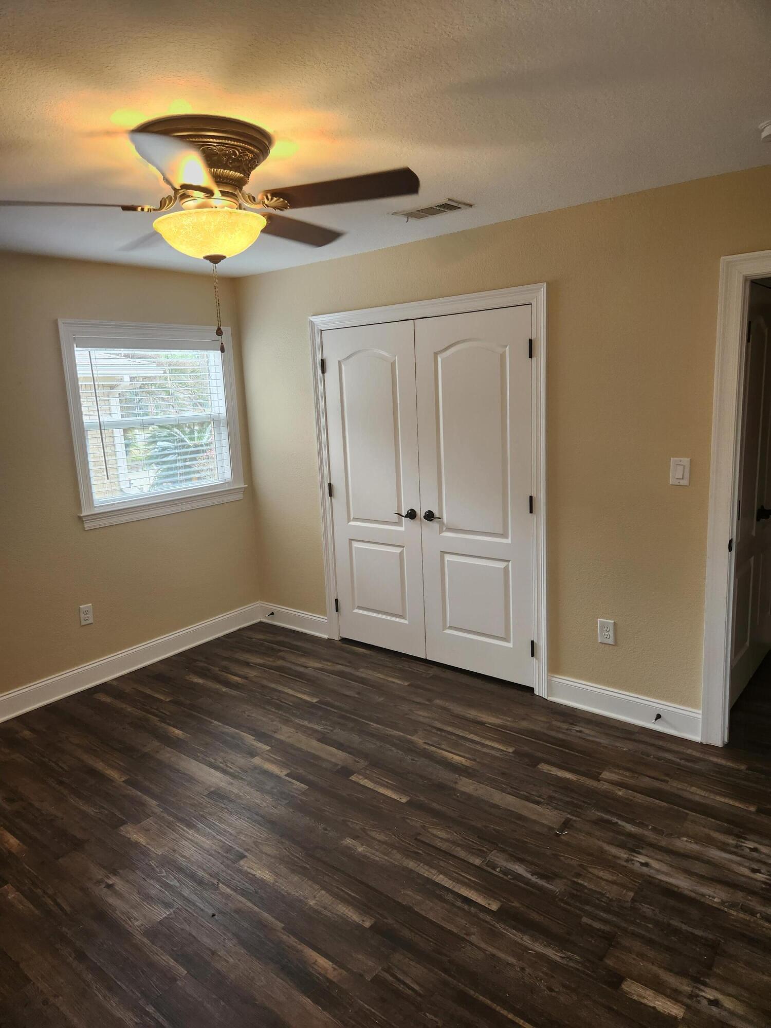 SANTASIA PARK - Residential Lease