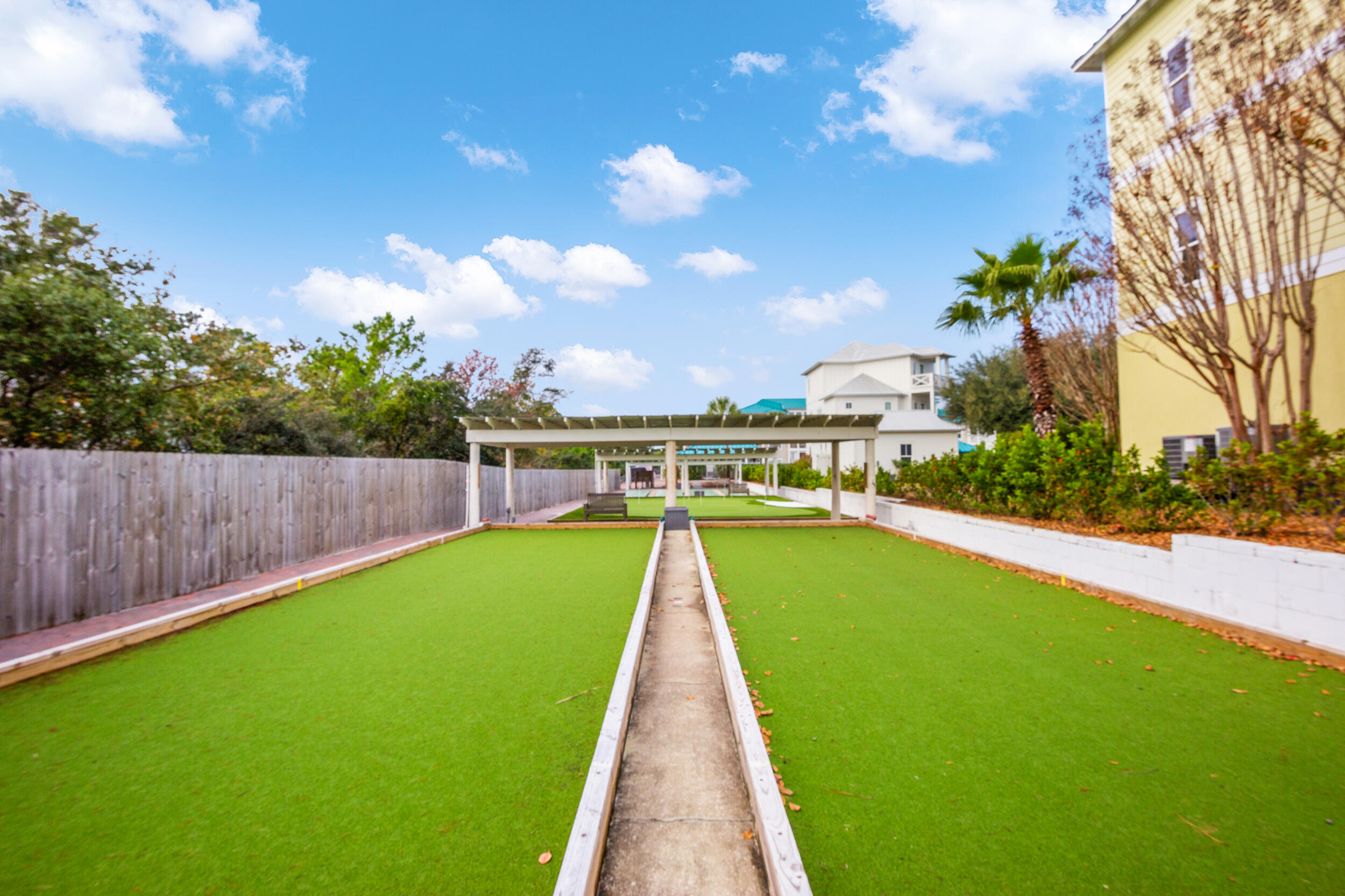 VILLAGE AT BLUE MOUNTAIN BEACH - Residential