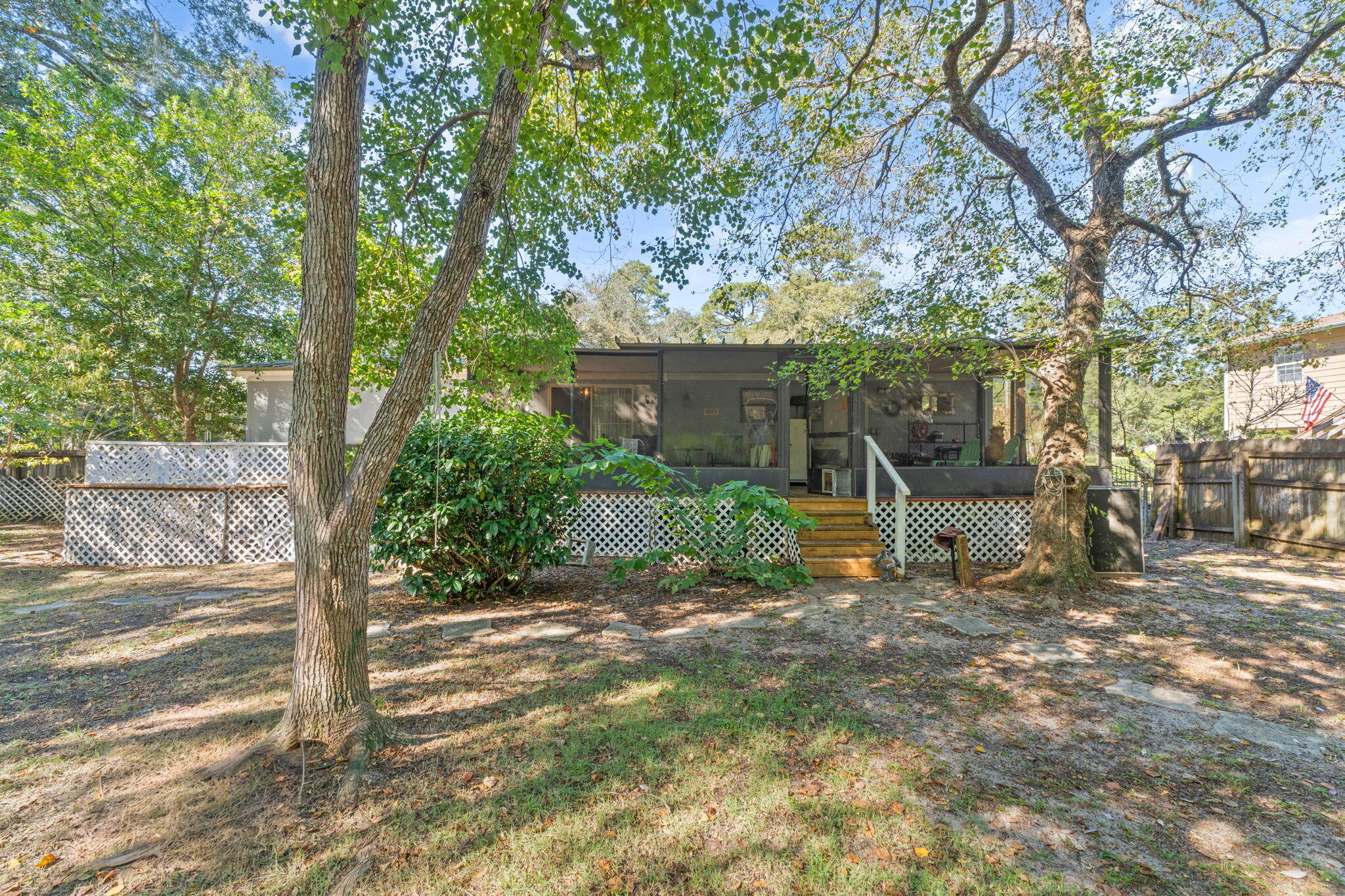 NO RECORDED PROJECT - Residential