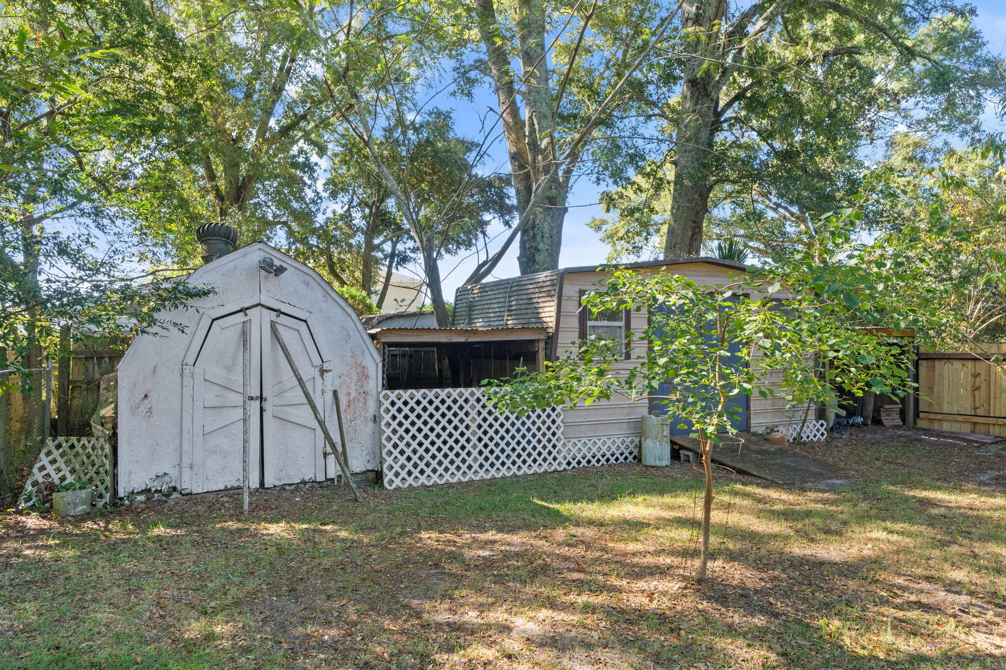 NO RECORDED PROJECT - Residential