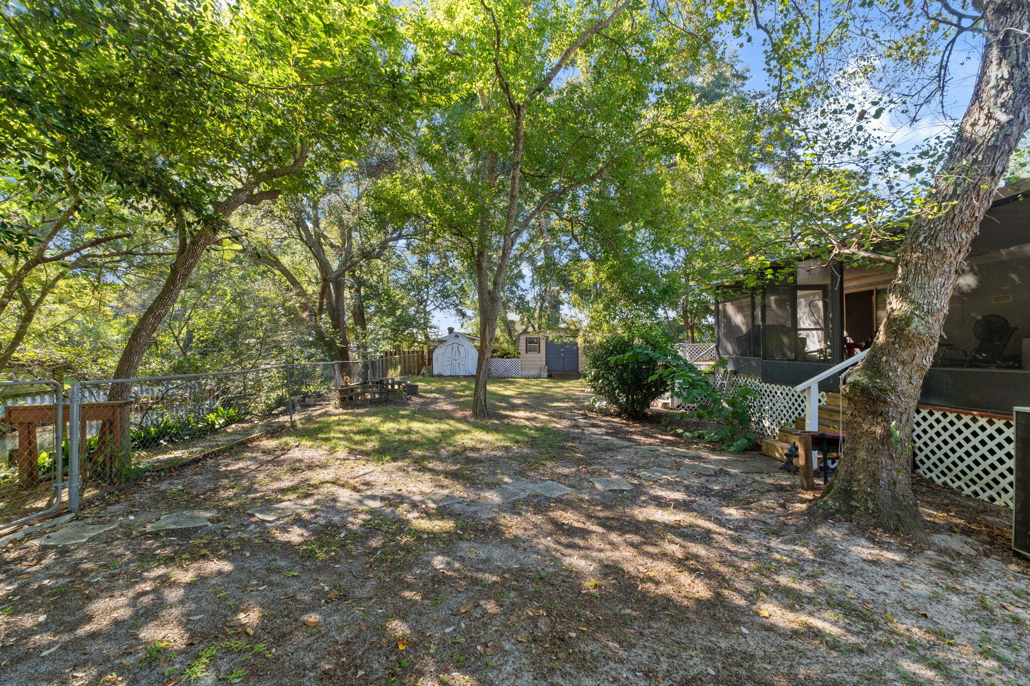 NO RECORDED PROJECT - Residential