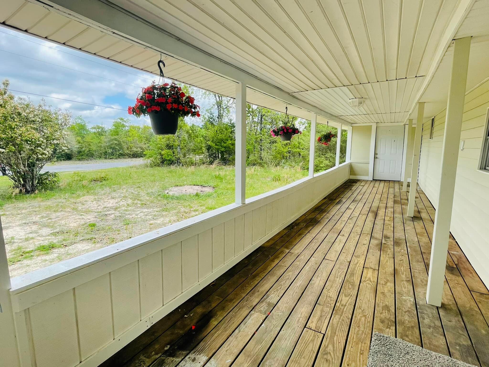 LOT 5 BLK 14 OAKWOOD HILLS UNIT I - Residential Lease