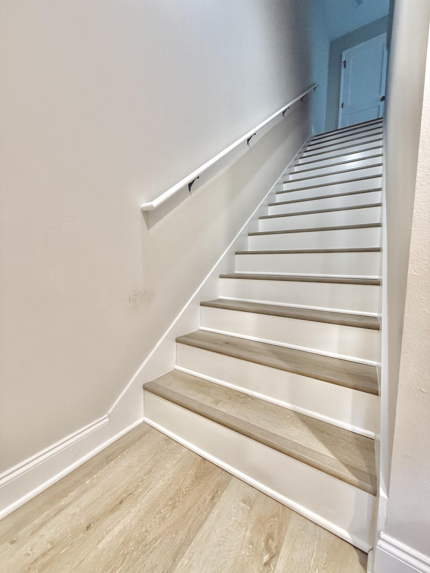 CRESCENT SHORES - Residential