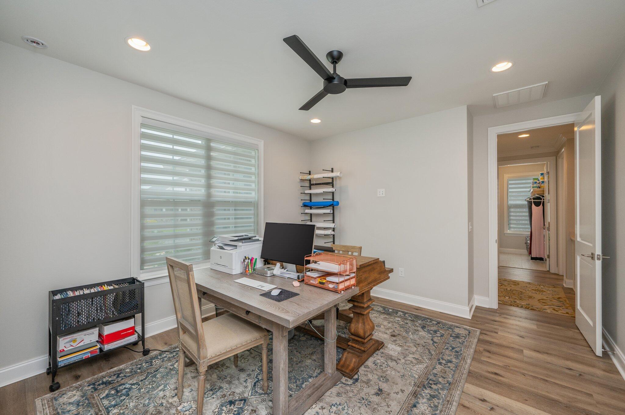 RAIDERS LANDING PH 1 - Residential