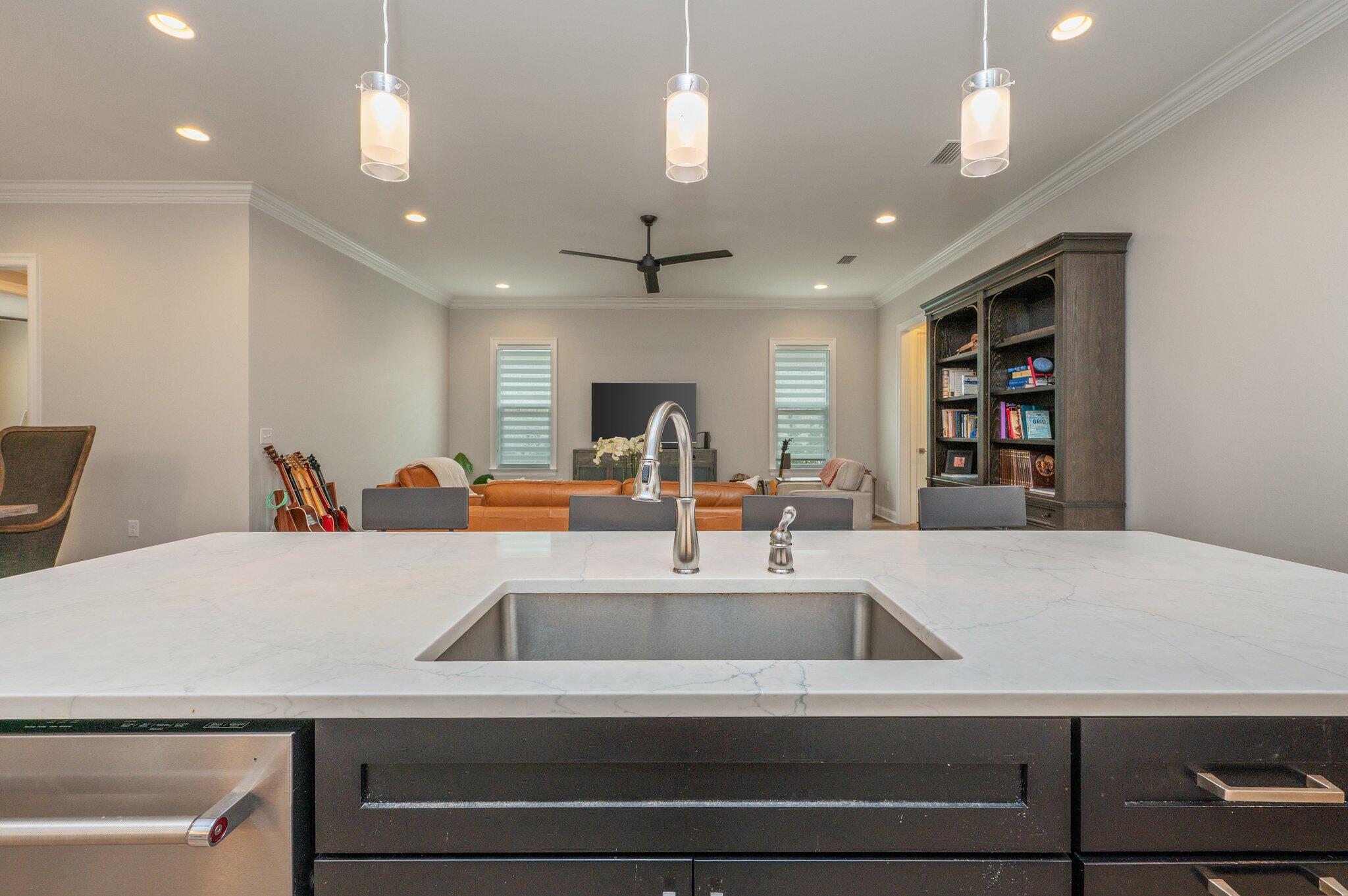 RAIDERS LANDING PH 1 - Residential