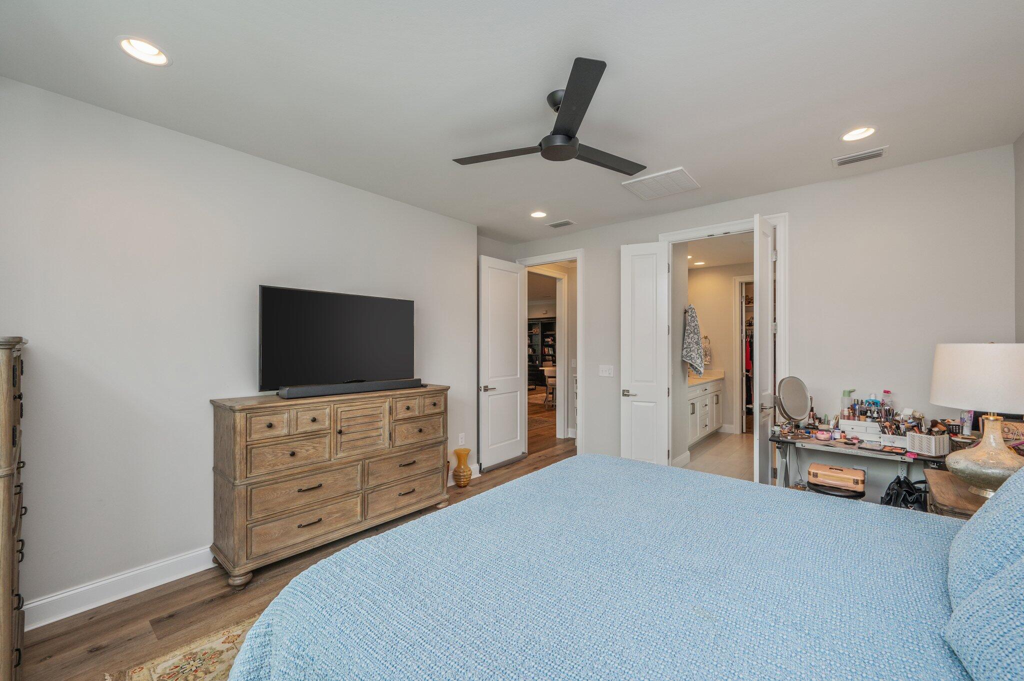 RAIDERS LANDING PH 1 - Residential