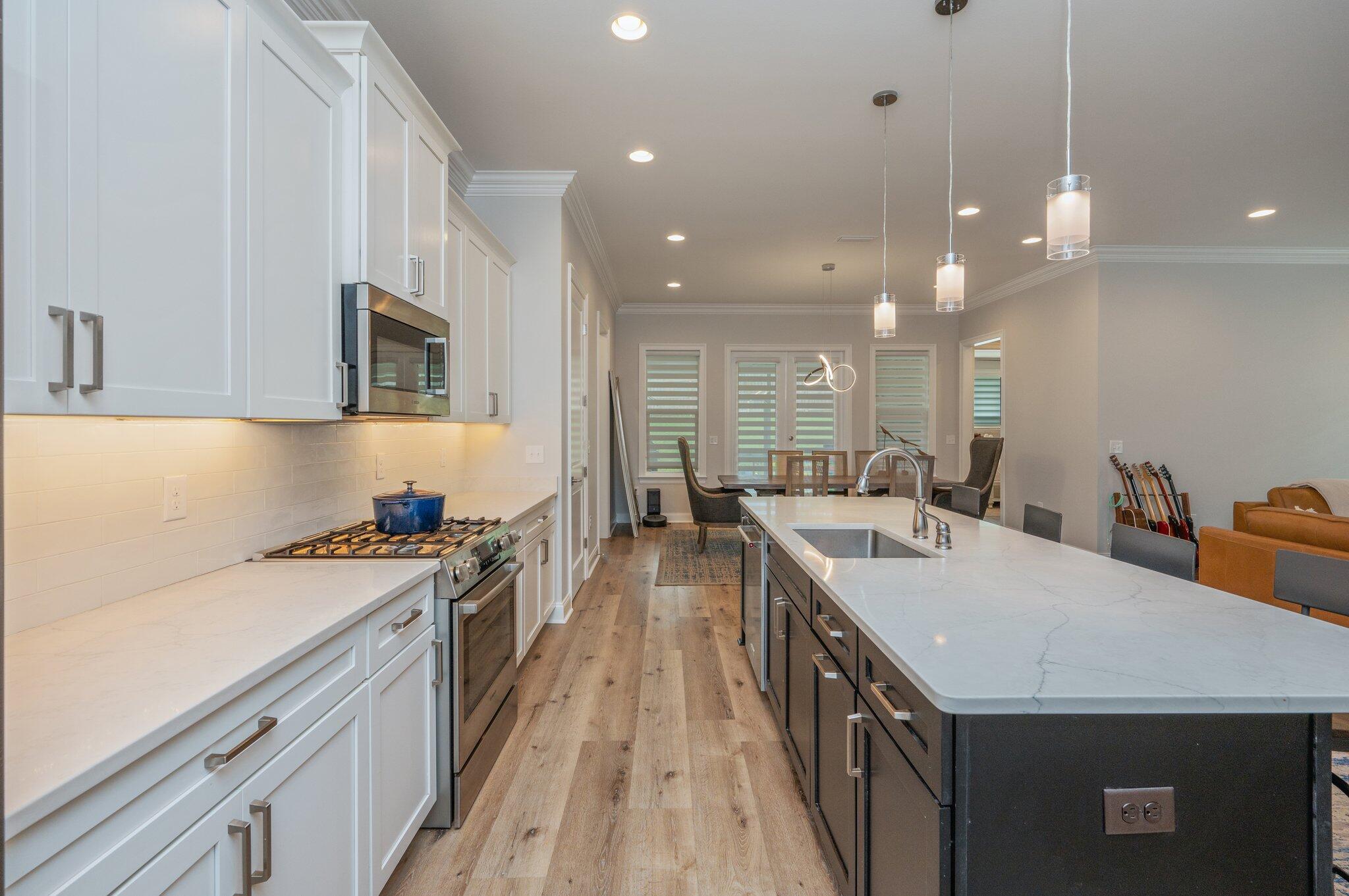 RAIDERS LANDING PH 1 - Residential