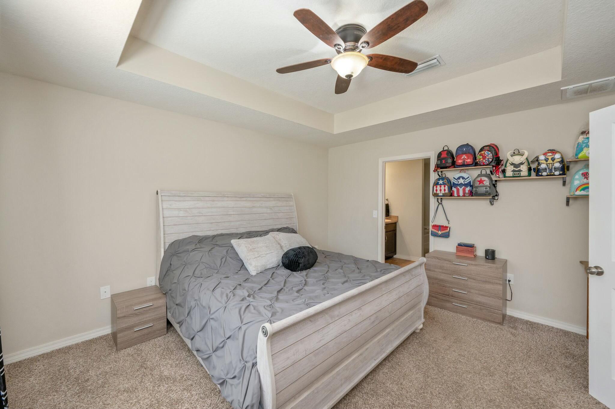 OAKDALE MINI FARMS - Residential