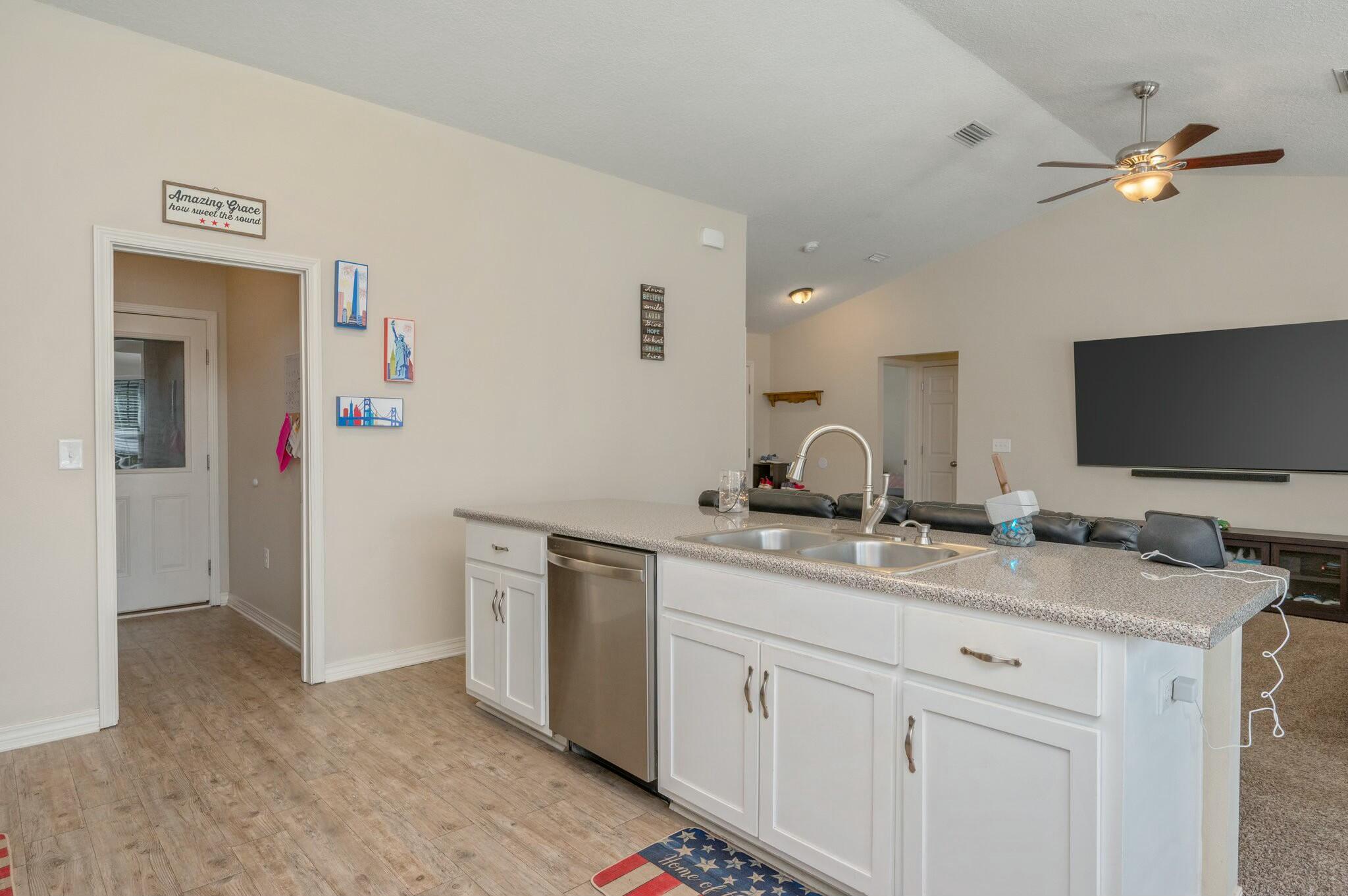 OAKDALE MINI FARMS - Residential